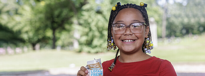 During the summer and year-round, access to nutritious food is critical for kids to grow, play and thrive. So, when summer arrives and school meals aren’t available, the Feeding America network collaborates with communities to ensure kids have access to the food they need.