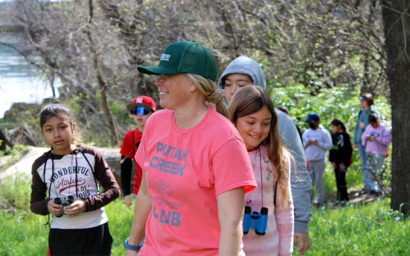 kids on field trip